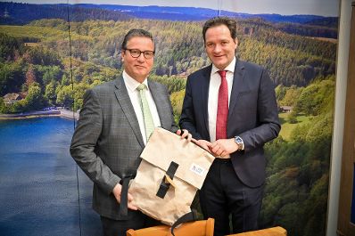 Bei der internationalen gr&uuml;nen Woche traf Herr Bundesminister Norbert Totschnig den Minister f&uuml;r Ern&auml;hrung, L&auml;ndlichen Raum und Verbraucherschutz von Baden-W&uuml;rttemberg, Peter Hauk