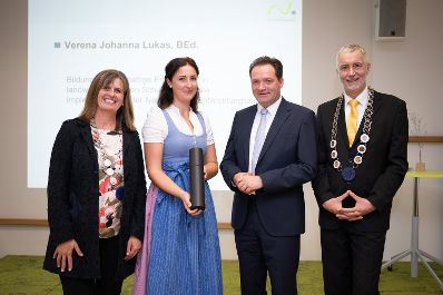 Herr Bundesminister Norbert Totschnig besuchte die Sponsionsfeier an der Hochschule f&uuml;r Agrar- und Umweltp&auml;dagogik.