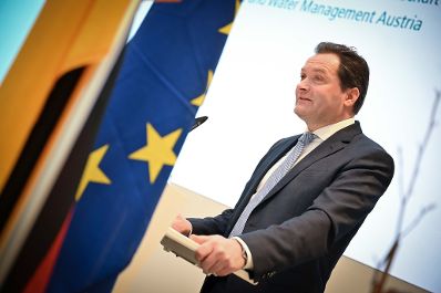 Herr Bundesminister Norbert Totschnig besuchte das EU-Symposium des deutschen Forstwirtschaftsrates in Berlin und hielt eine Rede vor dem Publikum.