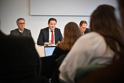Pressegespr&auml;ch "Agrarischer Jahresauftakt" mit BM Norbert Totschnig, LK&Ouml;-Pr&auml;sident Josef Moosbrugger und Vorsitzender des Agrarausschusses Georg Strasser