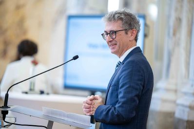 Bei der Veranstaltung &quot;50 Jahre Forstgesetz&quot; wurde die Wichtigkeit der nachhaltigen Waldbewirtschaftung in &Ouml;sterreich unterstrichen.