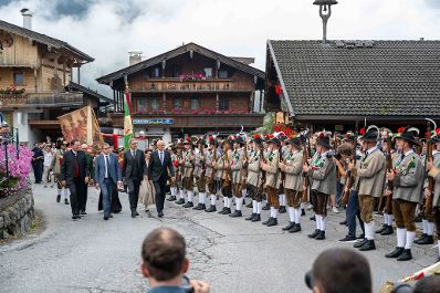 Herr Bundesminister nahm an der Er&ouml;ffnung des europ&auml;ischen Forum Alpbach teil. Erst folgte eine heilige Messe, danach ein landes&uuml;blicher Empfang.