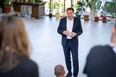 Im Zuge des Europ&auml;ischem Forum Alpbach gab es eine Session in Rotholz gemeinsam mit Herrn Bundesminister Norbert Totschnig. Bei einem Stationenbetrieb wurde den Teilnehmerinnen und Teilnehmer die Wichtigkeit von Regionalit&auml;t gezeigt.