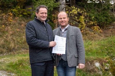 Bundesminister Norbert Totschnig besichtigte den Bergbauernhof der Familie H&ouml;ller in St. Johann/Wagrain, Salzburg