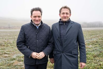 EU-Kommissar f&uuml;r Landwirtschaft und l&auml;ndliche Entwicklung Christophe Hansen besuchte &Ouml;sterreich und gemeinsam mit Bundesminister Norbert Totschnig nahm er verschiedene Termine wahr.