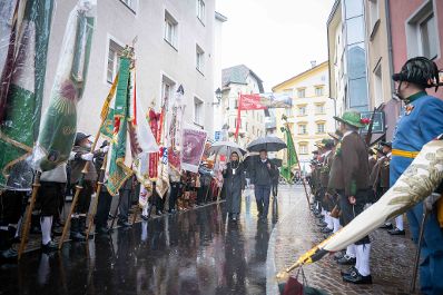 Herr Bundesminister Norbert Totschnig besuchte die Br&uuml;ckener&ouml;ffnung in Schwaz, Tirol. Er&ouml;ffnet wurde diese mit einem landes&uuml;blichen Empfang und es folgte eine Segnung der Br&uuml;cke.