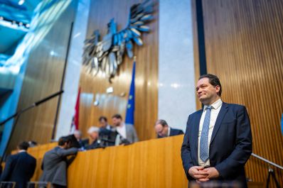 Herr Bundesminister Norbert Totschnig nahm an der 1. Nationalratssitzung der neuen Bundesregierung teil.