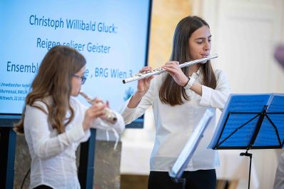 Bundesminister Norbert Totschnig verlieh gemeinsam mit Bundesminister Christoph Wiederkehr Umweltzeichen im Rahmen der Umweltzeichenverleihung im Marmorsaal im Regierungsgeb&auml;ude.