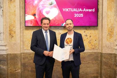 Bereits zum 6. Mal wird der VIKTUALIA-Award f&uuml;r herausragende Projekte und Ideen gegen Lebensmittelverschwendung verliehen. Herr Bundesminister Norbert Totschnig zeichnete die Gewinner-Projekte Im Marmorsaal des Regierungsgeb&auml;udes aus.