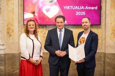 Bereits zum 6. Mal wird der VIKTUALIA-Award f&uuml;r herausragende Projekte und Ideen gegen Lebensmittelverschwendung verliehen. Herr Bundesminister Norbert Totschnig zeichnete die Gewinner-Projekte Im Marmorsaal des Regierungsgeb&auml;udes aus.