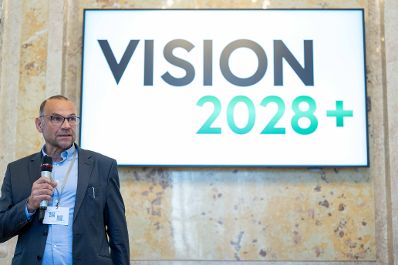 Im September 2024 startete die VISION 2028+ in die Umsetzung. Anfang September 2025, knapp ein Jahr sp&auml;ter, wurde im Festsaal des Bundesministeriums f&uuml;r Land- und Forstwirtschaft, Klima- und Umweltschutz, Regionen und Wasserwirtschaft gemeinsam mit Bundesminister Norbert Totschnig Bilanz gezogen.
