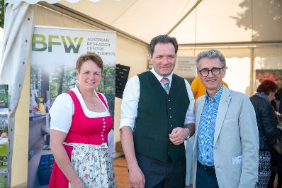 Herr Bundesminister Norbert Totschnig besuchte das ernte.dank.festival am Wiener Heldenplatz.
