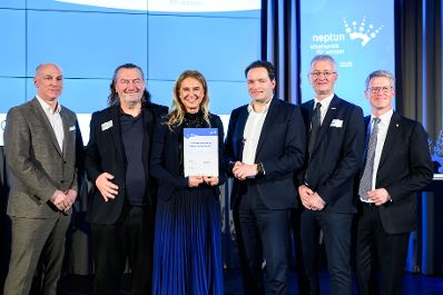 Der Neptun Staatspreis f&uuml;r Wasser ist der &ouml;sterreichische Umwelt- und Innovationspreis zu Themen rund ums Wasser. Am 20. M&auml;rz zeichnete Bundesminister Norbert Totschnig die Preistr&auml;gerinnen und Preistr&auml;ger aus. Im Bild: WasserFORSCHT Platz 3 &ndash; LITE-NET (Unterirdische Wasserspeicher von der LITE SOIL GmbH Wien)
