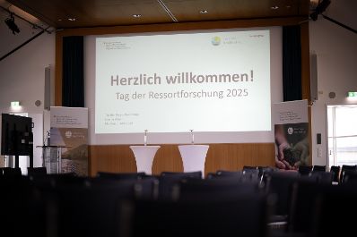 Die Forschungsprogramme des BMLUK standen im Fokus des diesj&auml;hrigen Tages der Ressortforschung am 5. Mai 2025. Unter dem Motto &bdquo;Forschung wirkt!&ldquo; wurde der Bogen von den aktuellen Herausforderungen in die Zukunft der Ressortforschung gespannt.