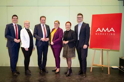 Zum Auftakt der Gr&uuml;nen Woche 2026 in Berlin besuchte Herr Bundesminister Norbert Totschnig den Empfang der AMA in der &ouml;sterreichischen Botschaft in Berlin