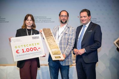 Bodenschutz als Zukunftsaufgabe: Bundesminister Norbert Totschnig zeichnete im Rahmen des ERDREICH-Preis 2026 Pionierprojekte aus.