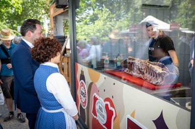 Das GENUSS-FESTIVAL bringt von 8. bis 10. Mai &Ouml;sterreichs kulinarische Vielfalt in den Wiener Stadtpark. Mehr als 100 b&auml;uerliche Direktvermarktungsbetriebe, Lebensmittelmanufakturen und Gastronomiebetriebe pr&auml;sentieren regionale Spezialit&auml;ten aus allen AMA GENUSS REGIONEN.