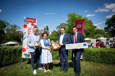 Das GENUSS-FESTIVAL bringt von 8. bis 10. Mai &Ouml;sterreichs kulinarische Vielfalt in den Wiener Stadtpark. Mehr als 100 b&auml;uerliche Direktvermarktungsbetriebe, Lebensmittelmanufakturen und Gastronomiebetriebe pr&auml;sentieren regionale Spezialit&auml;ten aus allen AMA GENUSS REGIONEN.