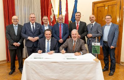 Am 11. Februar 2026 hat Wiener Neustadt eine strategische Partnerschaft mit dem Bund im Bereich der nachhaltigen &ouml;ffentlichen Beschaffung geschlossen.