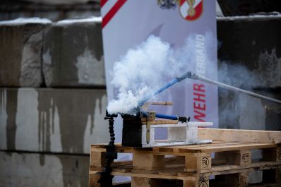 Falsch entsorgte Lithiumbatterien werden f&uuml;r &Ouml;sterreichs Abfallwirtschaft zunehmend zu einem Problem, im Restm&uuml;ll l&ouml;sen sie mehr und mehr Br&auml;nde aus.