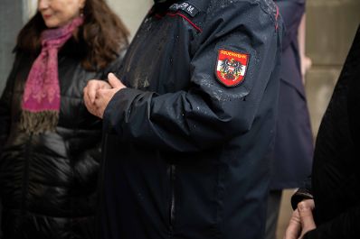 Falsch entsorgte Lithiumbatterien werden f&uuml;r &Ouml;sterreichs Abfallwirtschaft zunehmend zu einem Problem, im Restm&uuml;ll l&ouml;sen sie mehr und mehr Br&auml;nde aus.