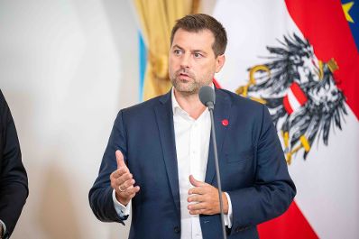 Pressekonferenz: Einigung auf D&uuml;rre-Hilfspaket f&uuml;r B&auml;uerinnen und Bauern sowie Klimagesetz