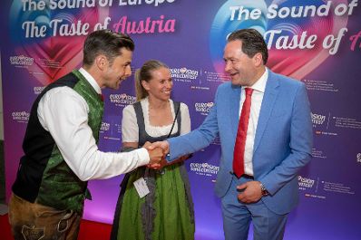 Im Rahmen des Eurovision Song Contest lud Bundesminister Norbert Totschnig zum Side-Event &bdquo;The Sound of Europe, the Taste of Austria&ldquo; ins Landwirtschaftsministerium am Stubenring internationale G&auml;ste sowie Delegationen der teilnehmenden Nationen ein.