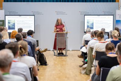Unter dem Motto &bdquo;Forschung, die ankommt&ldquo; diskutierten Expertinnen und Experten aus Wissenschaft, Verwaltung, Medien und Praxis in der Wiener Urania &uuml;ber die Bedeutung von Wissenschaftskommunikation, Wissenstransfer und den Dialog mit der Gesellschaft.