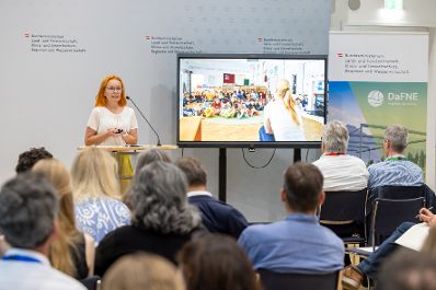 Unter dem Motto &bdquo;Forschung, die ankommt&ldquo; diskutierten Expertinnen und Experten aus Wissenschaft, Verwaltung, Medien und Praxis in der Wiener Urania &uuml;ber die Bedeutung von Wissenschaftskommunikation, Wissenstransfer und den Dialog mit der Gesellschaft.