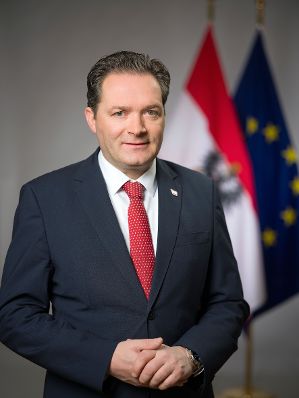 Mag. Norbert Totschnig, MSc, Bundesminister f&uuml;r Land- und Fortwirtschaft, Regionen und Wasserwirtschaft
