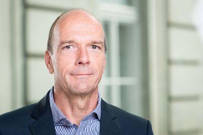 Abteilungsleiter DI Dr. Heinz Stiefelmeyer, Abteilungsleiter der Abteilung I/6 - &quot;Hochwasserrisikomanagement&quot;.