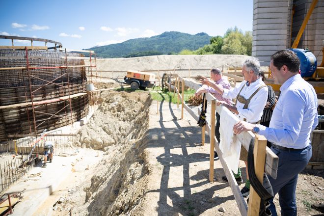 Besuch des Trinkwasser-Hochbehälters Henndorf
