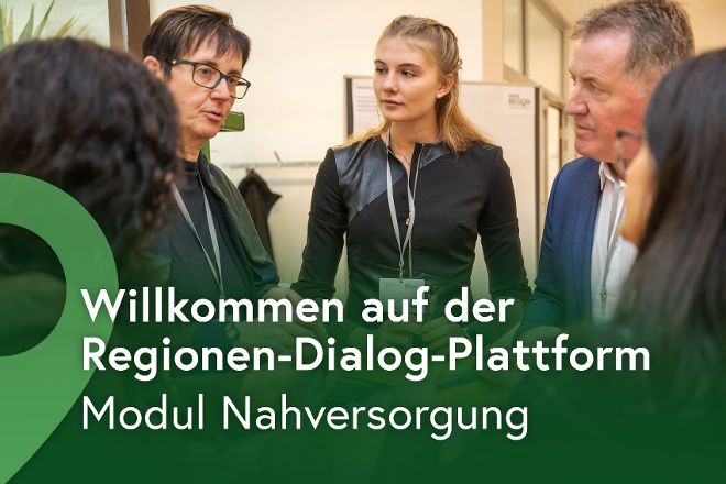 Man sieht Personen, die sich austauschen.