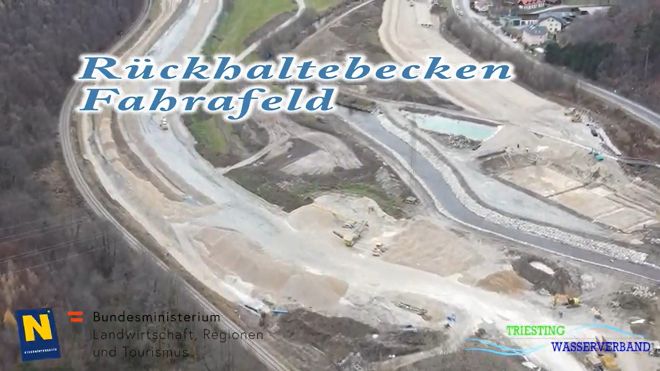 Drohnenvideo-screengeshottet Fahrafeld